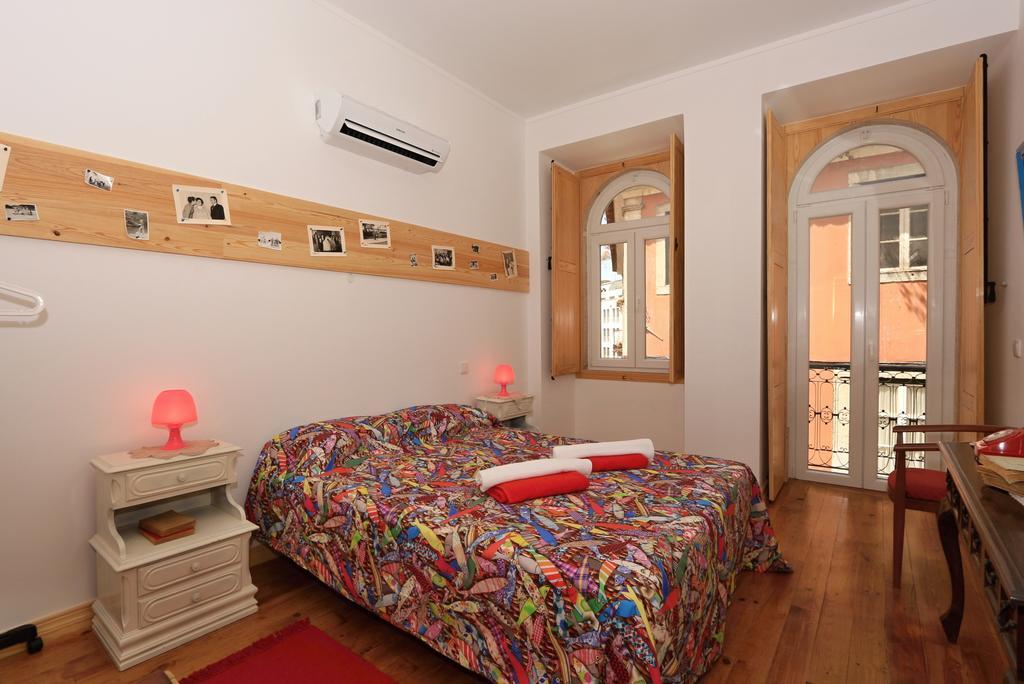 Sao Jorge Apartments & Suites Lissabon Kamer foto